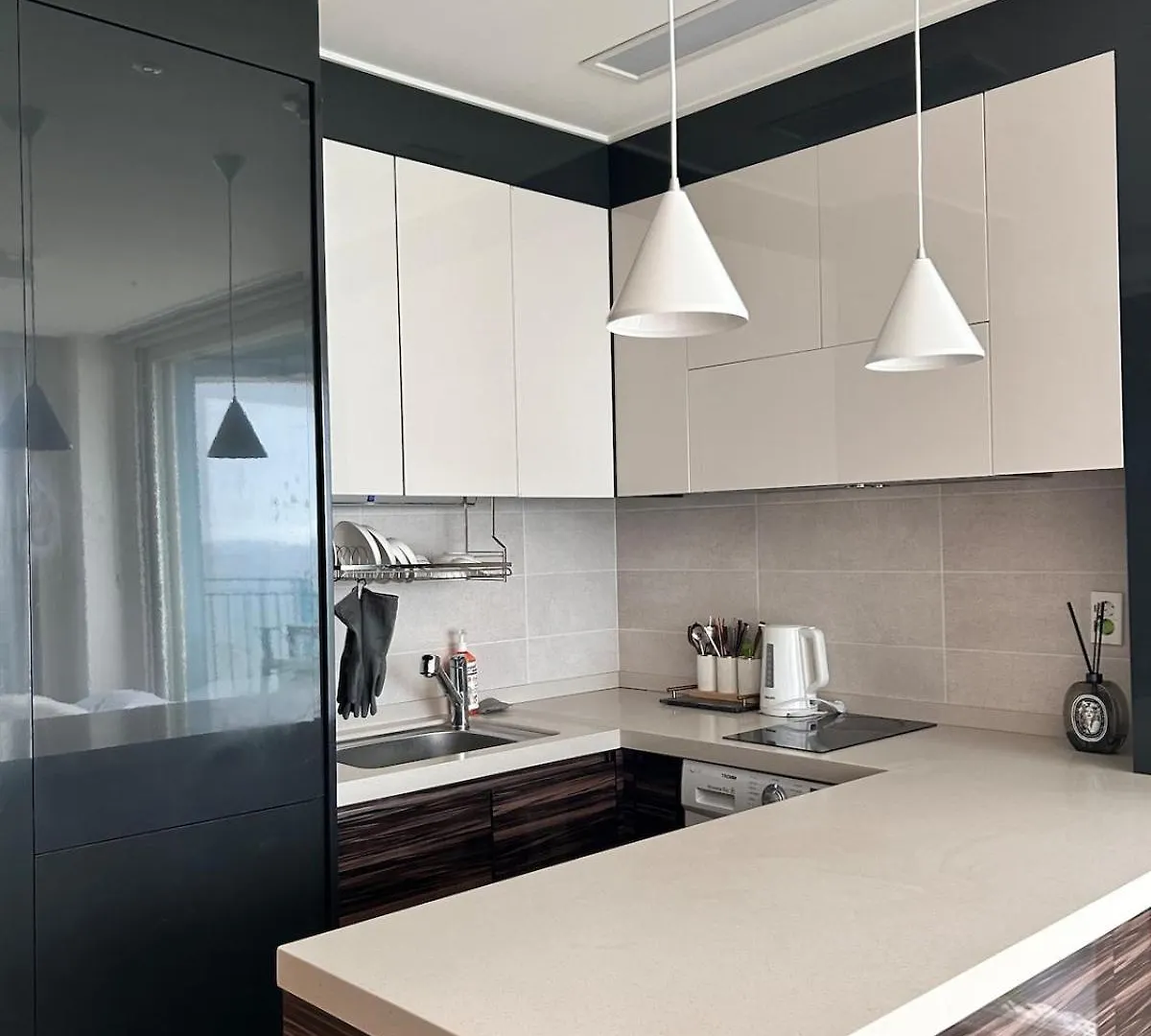 Aloha Youngjong A Incheon Apartment